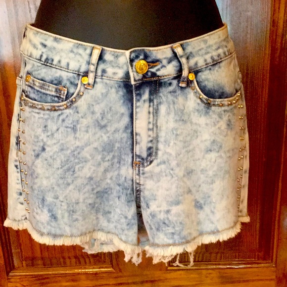 Nicki Minaj Pants - NWOT Nicki Minaj Jean Shorts